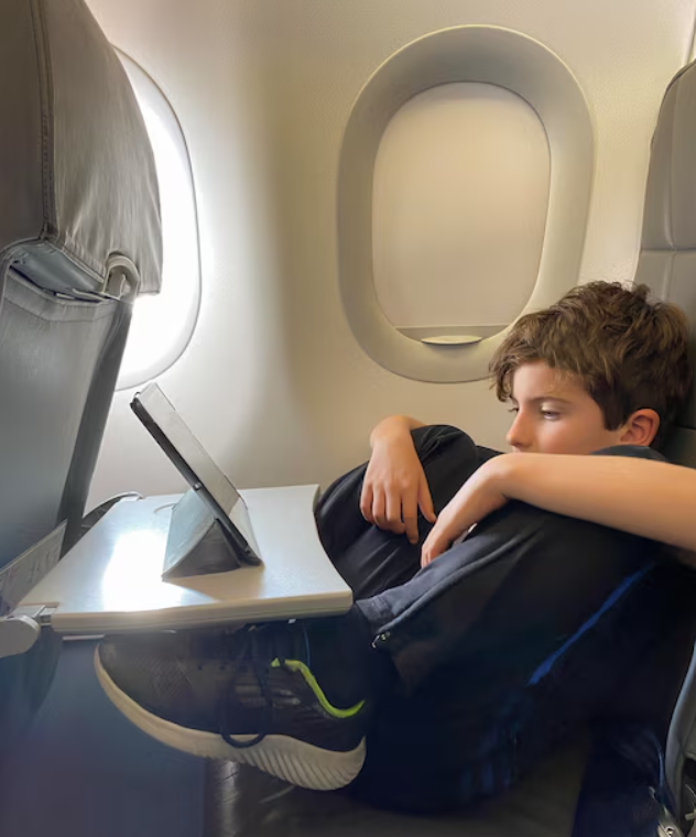 A Low-Cost Airline with a Bad Service Record