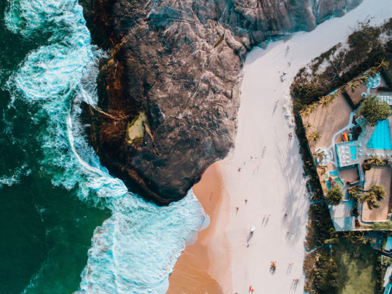 Best top 10 city beaches in the world